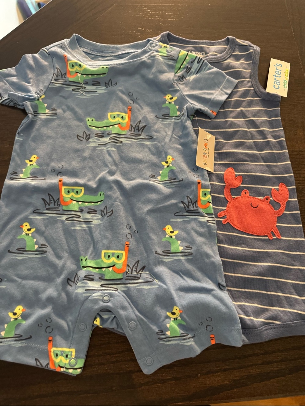 Blue Alligator & Carter’s Striped Crab Short Sleeve two-Piece romper Set